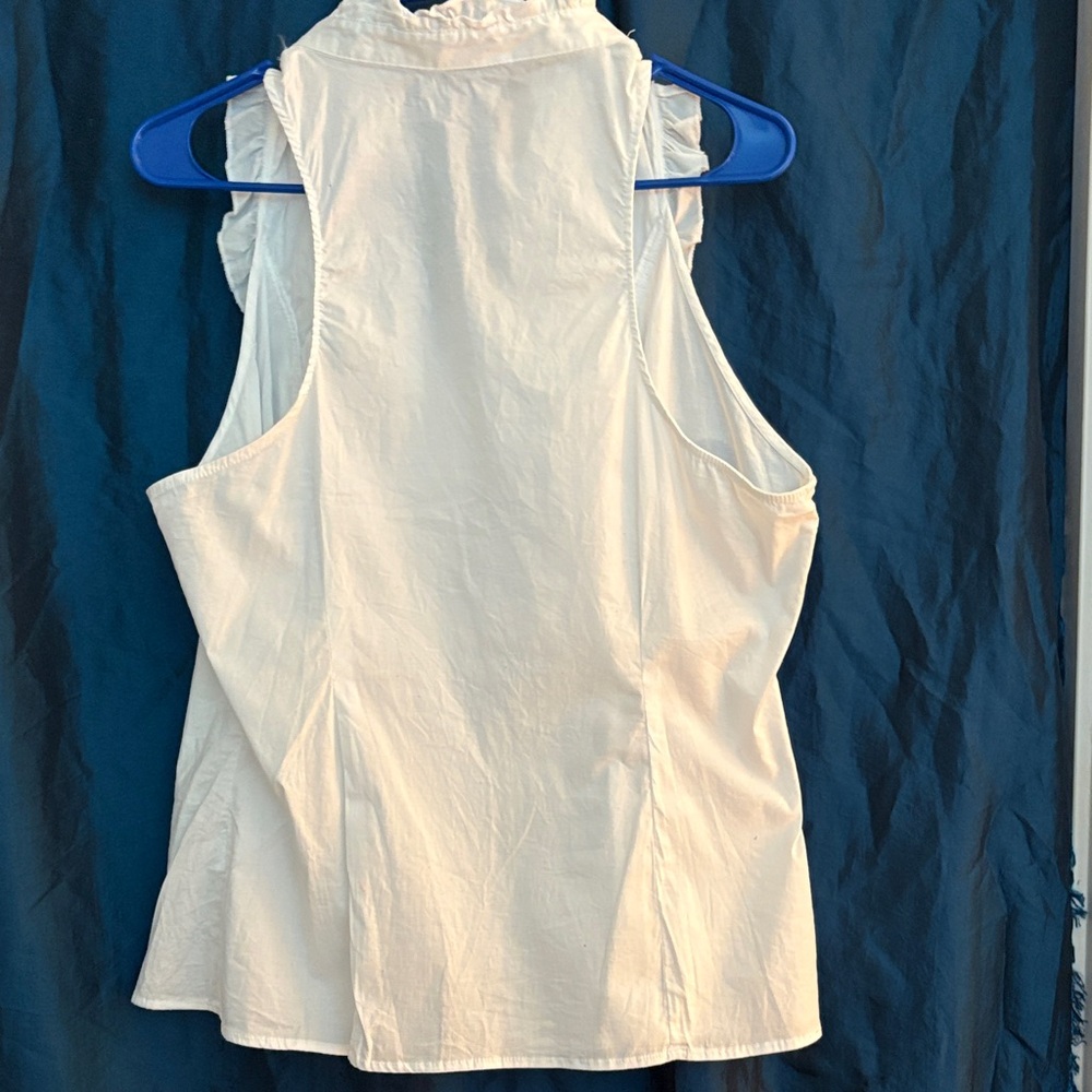 White Ruffled Sleeveless Blouse - Picture 4 of 4
